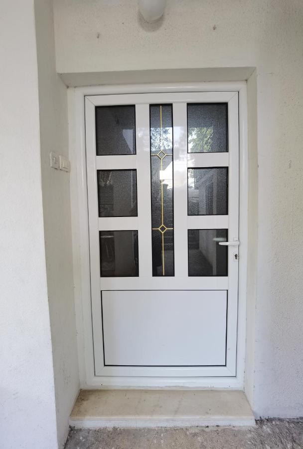 Nikolic Apartmani Bar Exterior photo